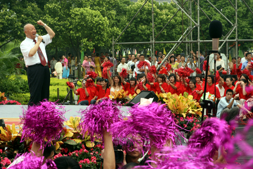 《激情广场》特别节目在福州激情上演