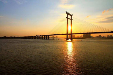 桥为媒环湾相连相依 泉州洛阳江晋江上大桥16
