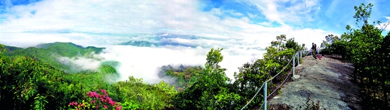 泉州市山海禀赋优厚,图为风景秀丽的永春牛姆林.(王庆生 摄)