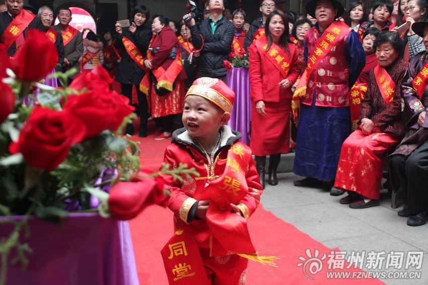 长乐现世界各地乡亲认祖归宗盛况　张村十代同堂