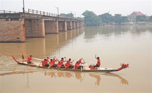 泉州鲤城笋江扒龙船习俗：传承闽南热血精魂(图)