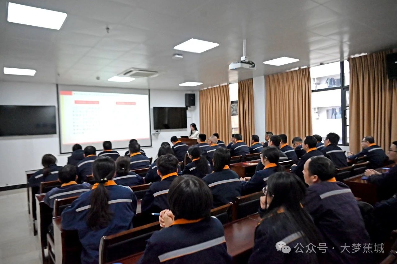 8b2b3cb98f1fca9073c9f38ec4daf16a.jpg