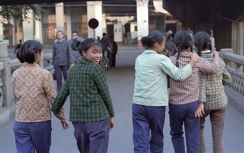 穷并快乐着 一个美国人拍摄的30年前的中国